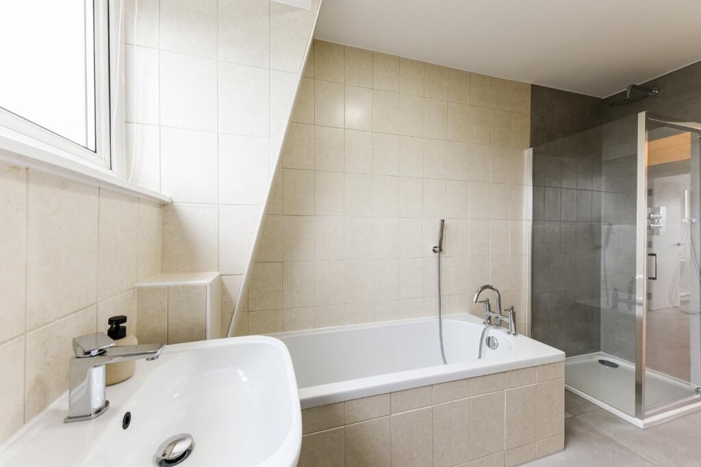 51295_KYC250005_L_IMG_07_0000