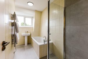 51295_KYC250005_L_IMG_08_0000