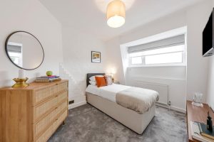 51295_KYC250005_L_IMG_09_0000