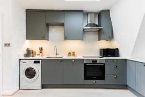 51295_KYC250005_L_IMG_12_0000