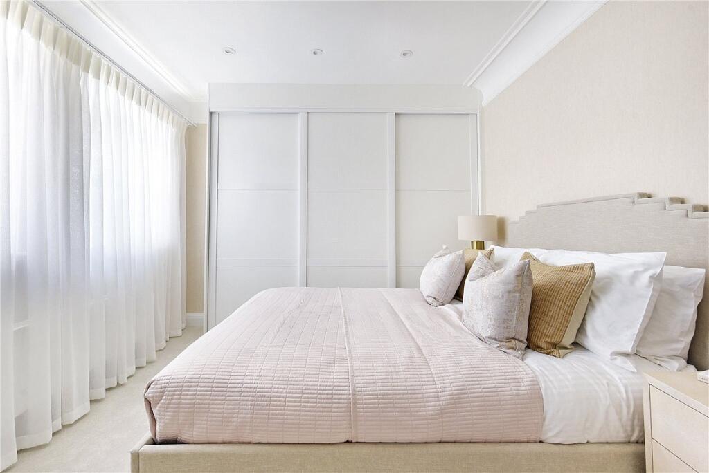 246-6_MYL250058_L_IMG_03_0000